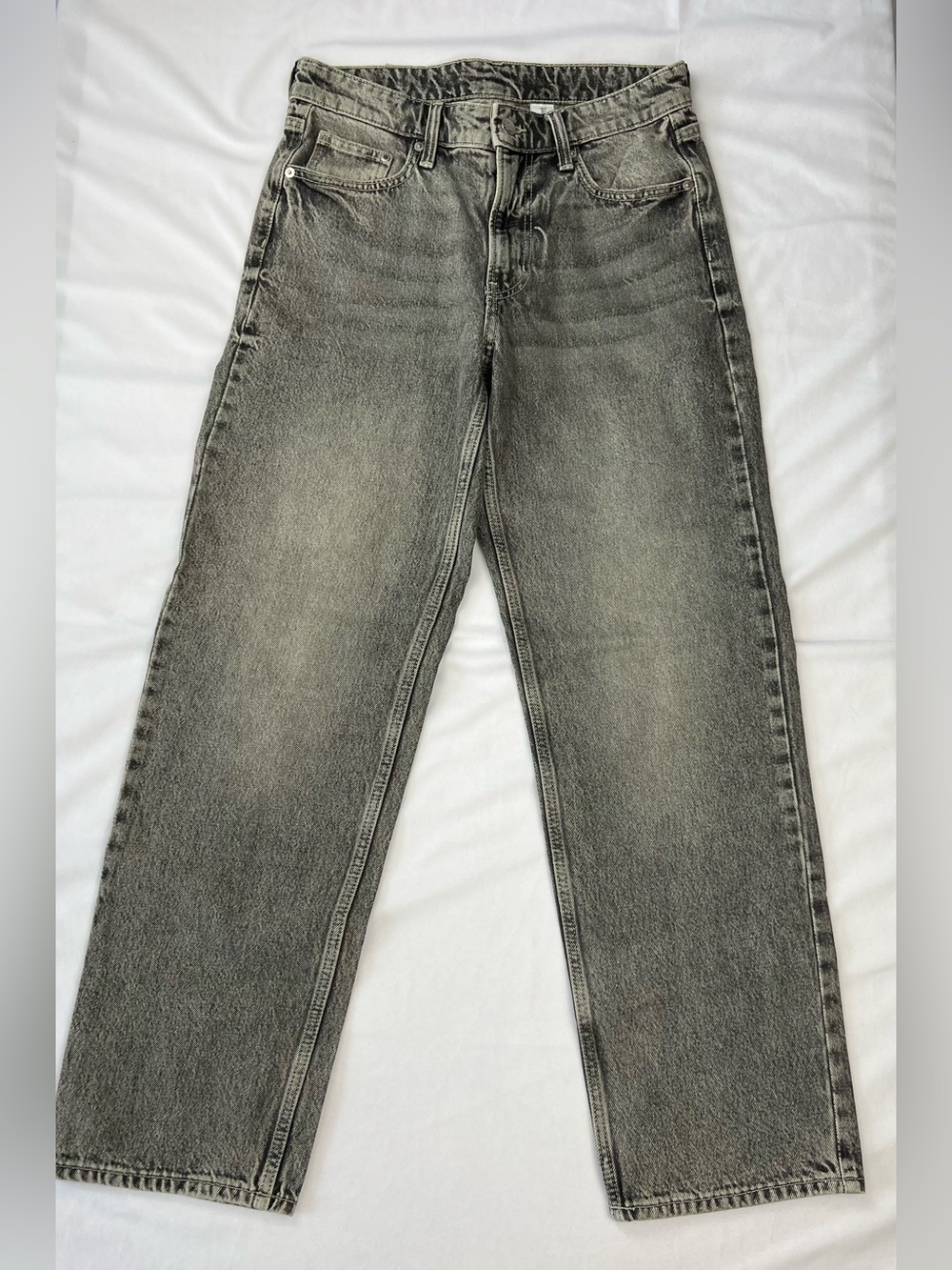 H&M & Denim Baggy Low Waist Acid Gray Wash Jeans - Size 4